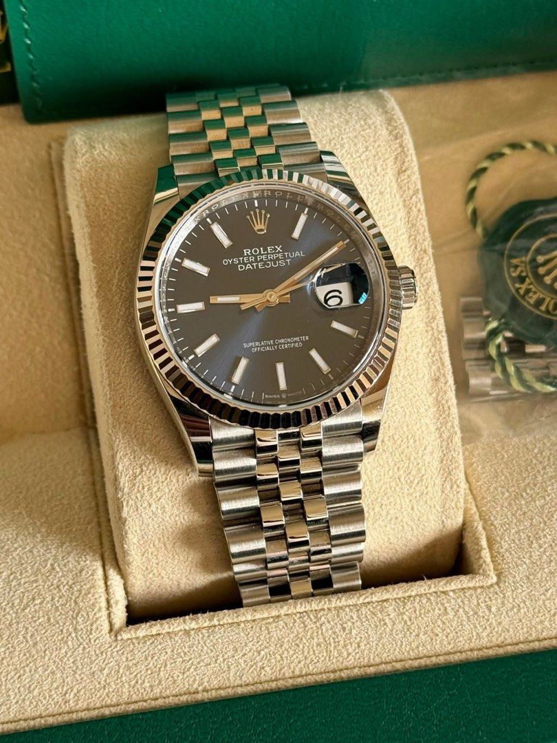 Rolex 2019 Datejust Jubilee 36mm (Category: Luxury Watches) located in Taguig. Submitted by declutterprince2 (Listing ID 1361275330, Image 2). Description: 2019 Rolex Datejust Jubilee 36mm Blue Dial 126234 9.5/10 great condition Complete links Open for authentication Meet up only Cash only With box, card, receipt No to resellers RFS: Upgrade .