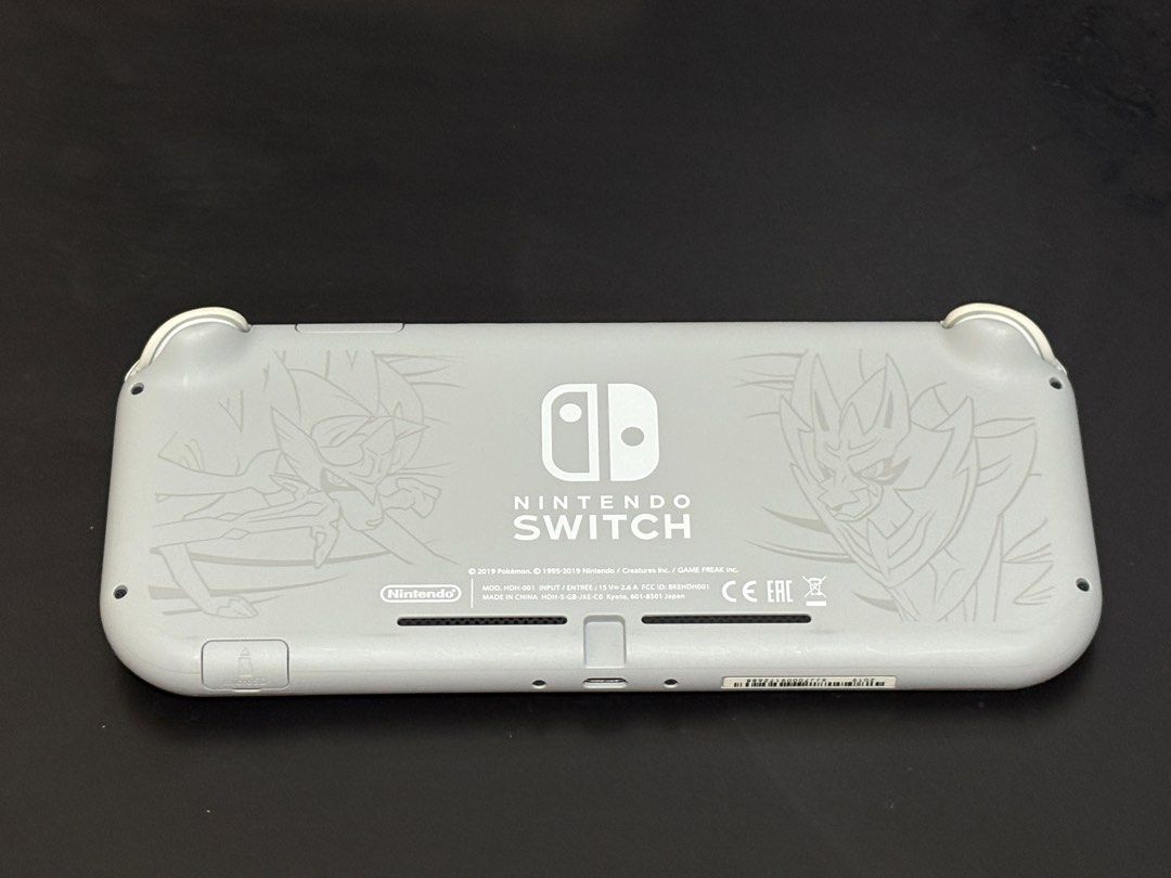 Switch lite （分類：Nintendo 任天堂）位於 Hong Kong。 由 beartik110 提交（商品編號 1361221069，圖片 2）。簡介： 不議價 冇牛冇盒 唔係開心版。