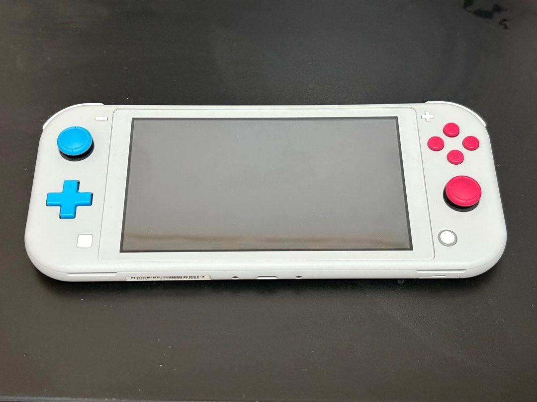 Switch lite （分類：Nintendo 任天堂）位於 Hong Kong。 由 beartik110 提交（商品編號 1361221069，圖片 1）。簡介： 不議價 冇牛冇盒 唔係開心版。