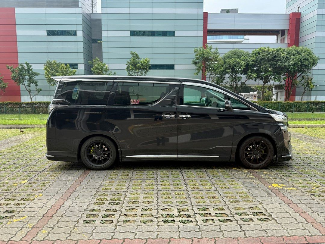 Toyota Vellfire for rent ! Phv ready !62872685362177112