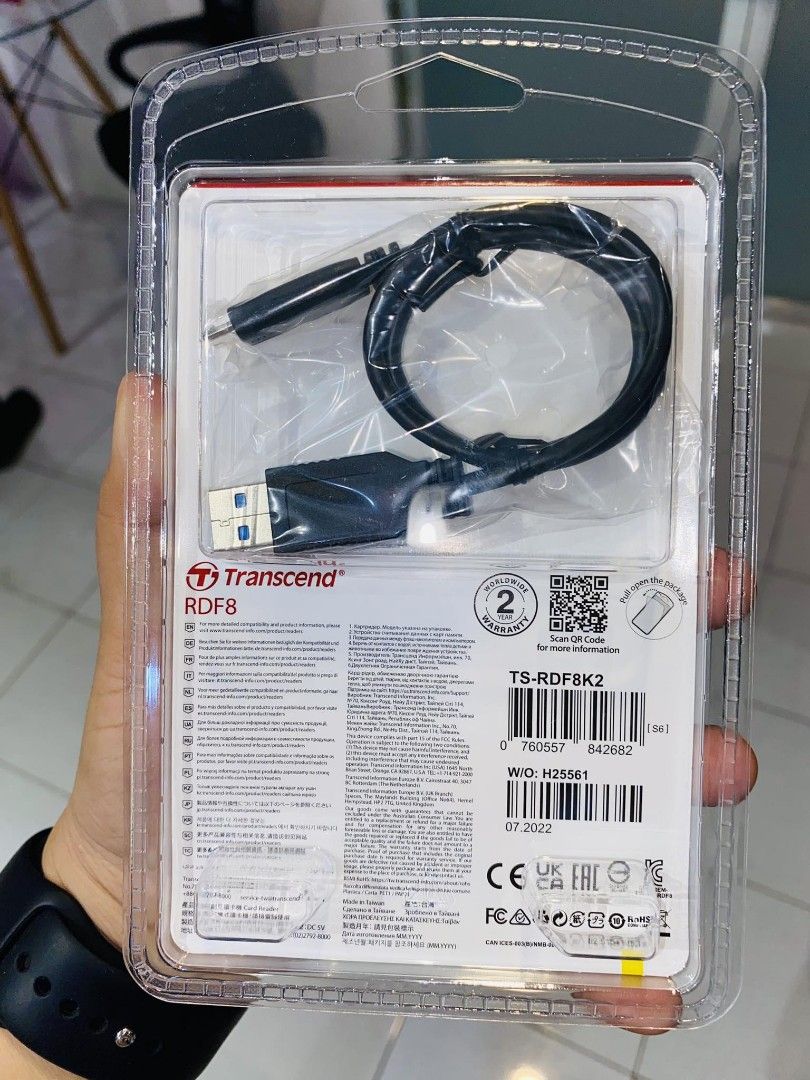 Transcend RDF8 microSD/SD/CF Card Reader USB 3.1 TS-RDF8K2 (Category: Computer Parts) located in Makati City. Submitted by slaccessoriesshop (Listing ID 1361246380, Image 3). Description: Transcend RDF8 microSD/SD/CF Card Reader USB 3.1 TS-RDF8K2 💥 ELECTRONICS, COMPUTER ACCESSORIES AND APPLIANCES 💥 All Items - Original / Brand New / Sealed We issue SALES INVOICE With WARRANTY RECEIPT With TECHNICAL SUPPORT Accepting BULK ORDERS We are OPEN EVER