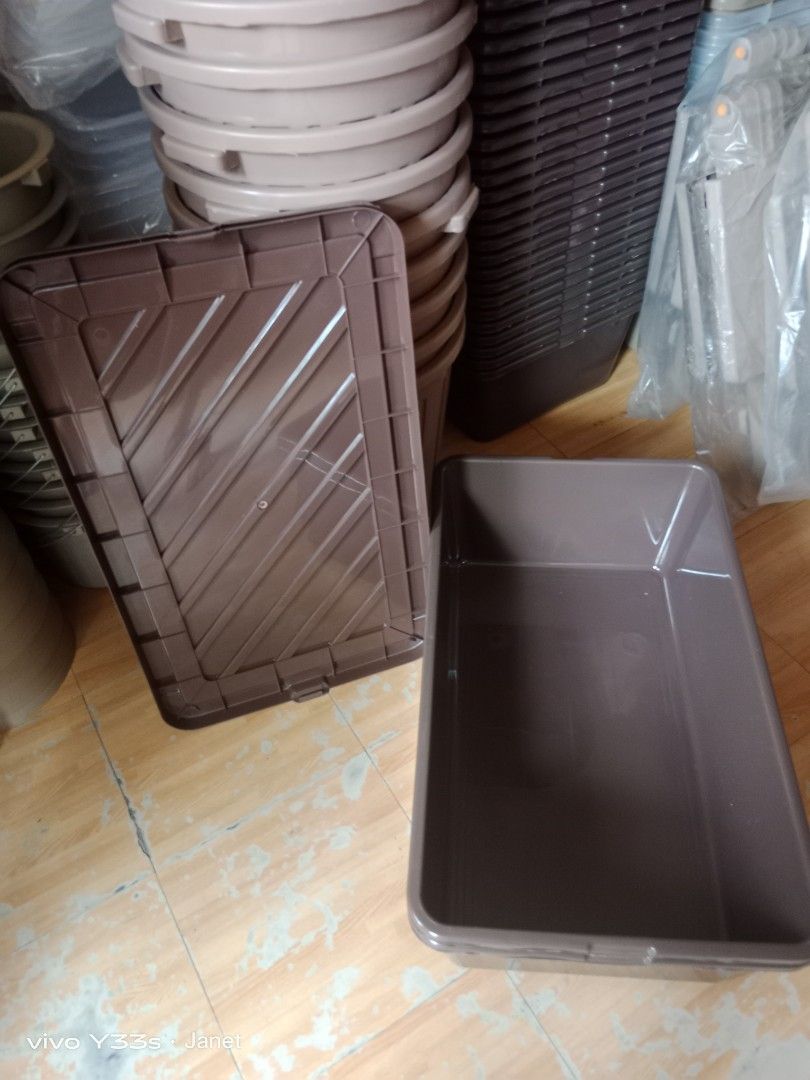 Underbed storage box 50L (Category: Storage Boxes & Baskets) located in Caloocan City. Submitted by janeil23452 (Listing ID 1361266699, Image 1). Description: underbed storage box 50L 185 each fix na po.