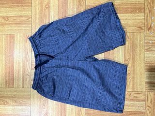 (Category: ) located in . Submitted by a-squaredapparel (Listing ID 1361208770, Image 1). Description: .