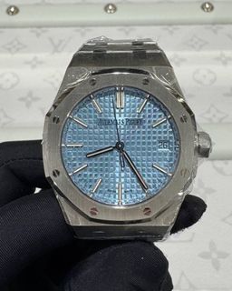 （分類：）位於 。 由 timeuniversewatch 提交（商品編號 1361254957，圖片 1）。簡介： 。