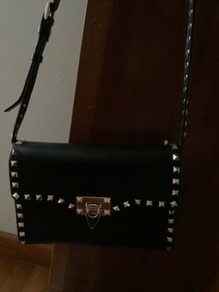 (Category: ) located in . Submitted by canelle (Listing ID 1361194907, Image 1). Description: .