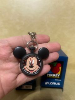 Vintage Lorus Mickey Mouse keychain / pocket watch