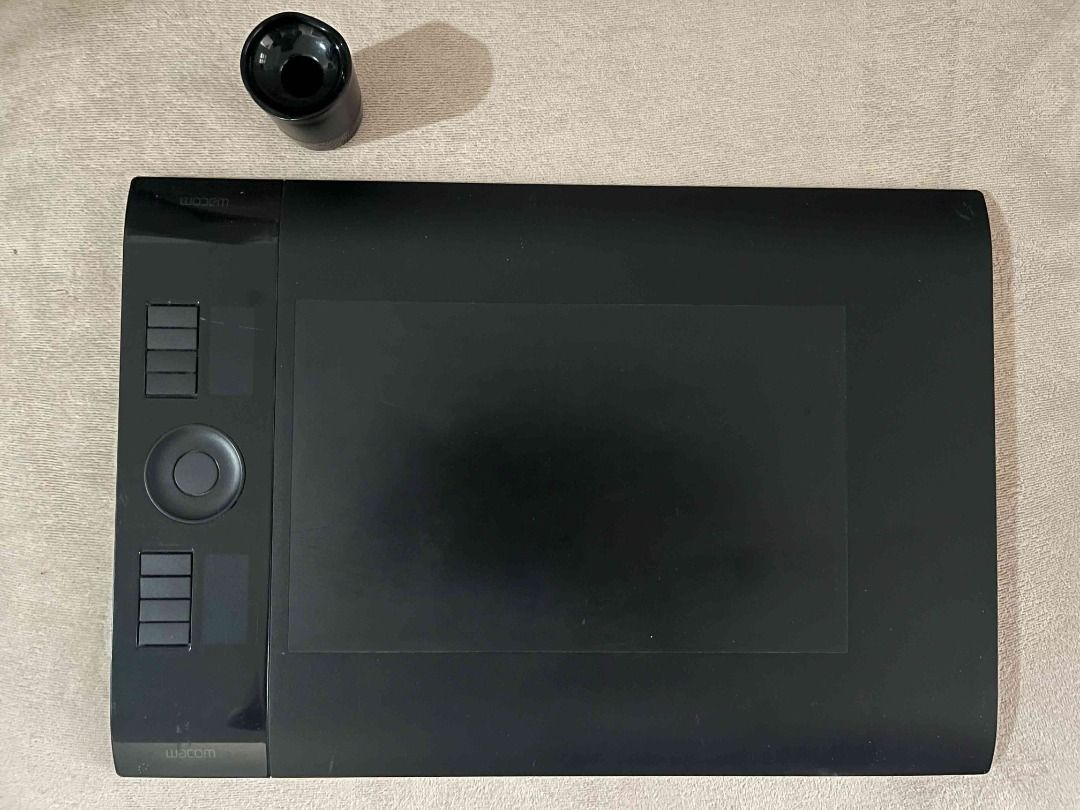 WACOM Intuos 4 Drawing Tablet (Category: Other Accessories) located in Caloocan City. Submitted by enigmarv08 (Listing ID 1361276106, Image 2). Description: Wacom Intuos 4 Digital Drawing Tablet. without the stylus pen *Good for Digital Graphic Artists and Gadget Collectors * You can buy the separate pen online Inclusion: - 14inch Drawing Tablet with 9.5 x 6 inches drawing area - Free Original Wacom Intuos Pen Stand with Replacement nibs - 4 whit