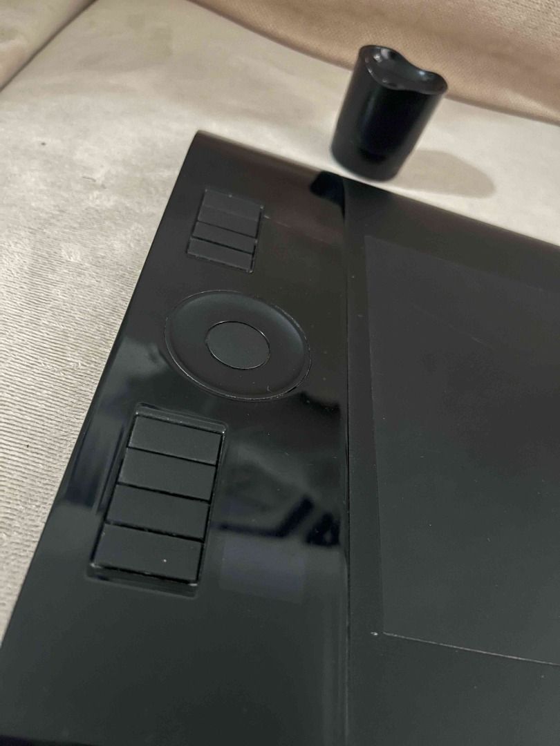 WACOM Intuos 4 Drawing Tablet (Category: Other Accessories) located in Caloocan City. Submitted by enigmarv08 (Listing ID 1361276106, Image 1). Description: Wacom Intuos 4 Digital Drawing Tablet. without the stylus pen *Good for Digital Graphic Artists and Gadget Collectors * You can buy the separate pen online Inclusion: - 14inch Drawing Tablet with 9.5 x 6 inches drawing area - Free Original Wacom Intuos Pen Stand with Replacement nibs - 4 whit