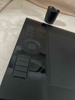 WACOM Intuos 4 Drawing Tablet