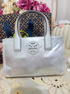 (Kategori: ) berada di . Dikirim oleh prelovedbyal__ (ID iklan 1356407937, Gambar 1). Deskripsi: .