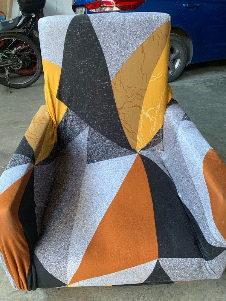 Abstract Sofa Cover Single Seater (Category: Sofas) located in Pasay City. Submitted by ayinong168 (Listing ID 1356288235, Image 1). Description: Item is in excellent condition size height is 88 cm x width is 75 cm x 72 cm pm for order.