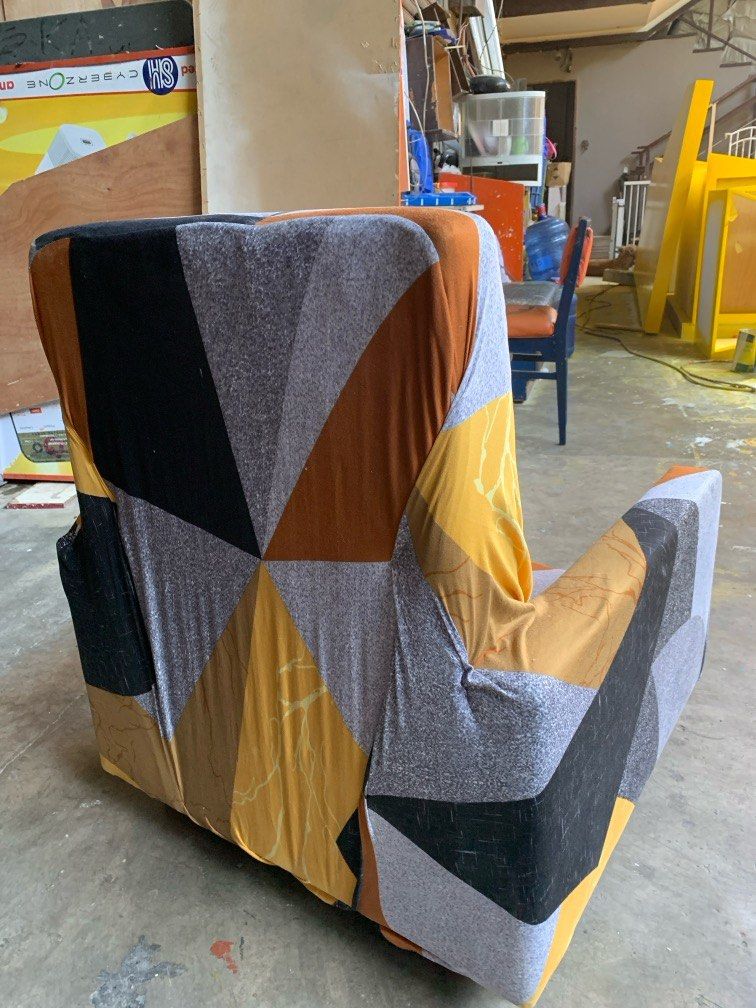 Abstract Sofa Cover Single Seater (Category: Sofas) located in Pasay City. Submitted by ayinong168 (Listing ID 1356288235, Image 3). Description: Item is in excellent condition size height is 88 cm x width is 75 cm x 72 cm pm for order.