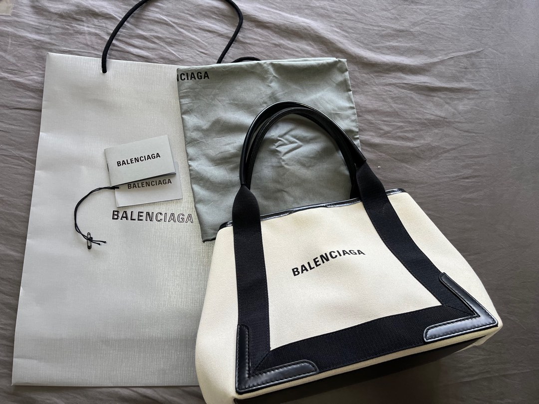 Cabas Small Tote Bag in Nenuphar