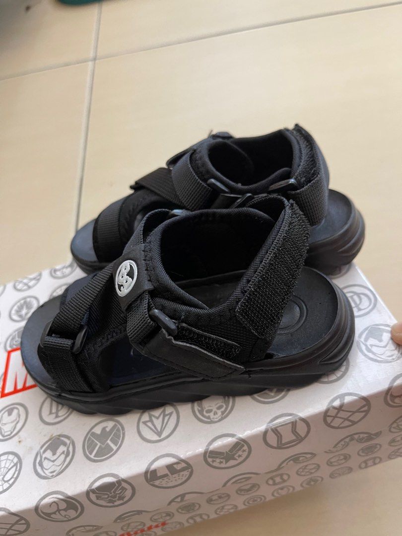 Bata Marvel (Category: Babies & Kids Fashion) located in Semenyih. Submitted by yokel (Listing ID 1356290083, Image 3). Description: New Size 26.