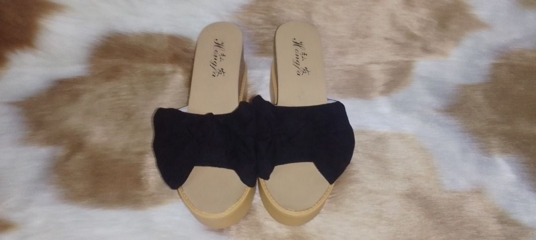 Black ribbon sandals or wedges (Category: Flats & Sandals) located in Marikina City. Submitted by tatascollections (Listing ID 1356325445, Image 2). Description: READ THIS / BASAHIN ITO !!⬇️⬇️⬇️ Item's color may differ because of lighting !!No Cancellation/Refunds after 1 month!! LOC: Cainta MODE OF PAYMENT: GCASH/COD SHIPPING VIA: LALAMOVE CONTACT NUMBER: 0960-371-8661 DIRECT MESSAGE US FOR MORE INFO AND PICTURES!!! .