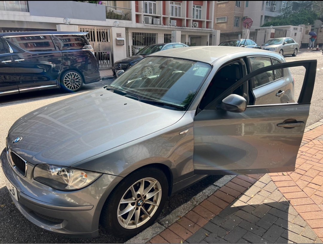 BMW 118i Hatchback 自動波62863172382850118
