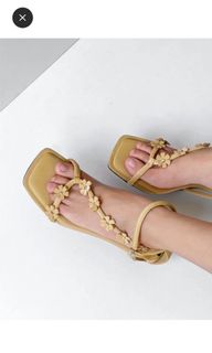 (Kategori: ) berada di . Dikirim oleh shareroom (ID iklan 1356370289, Gambar 1). Deskripsi: .