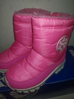 (Category: ) located in . Submitted by imsneakerfan (Listing ID 1356268464, Image 1). Description: .