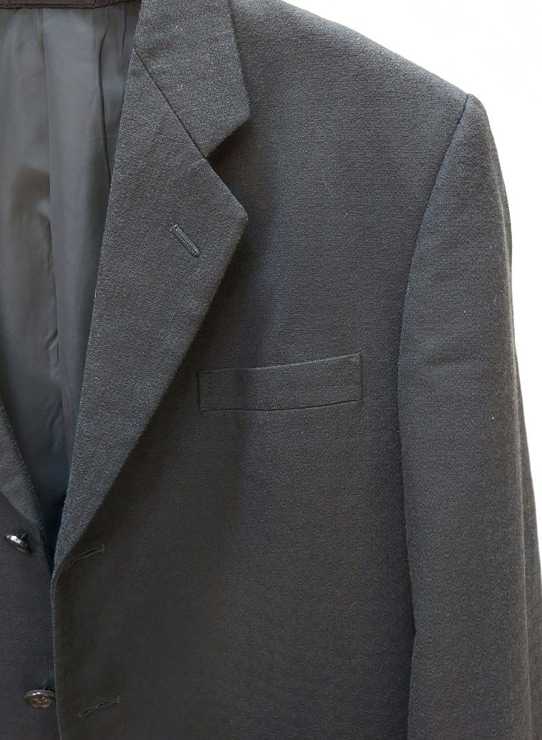 Comme des Garcons 3 Button Jacket (Category: Coats, Jackets and Outerwear) located in Manila. Submitted by plovedmonster (Listing ID 1356319140, Image 3). Description: .