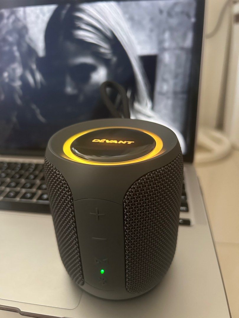 Devant Bluetooth Speaker (Category: Soundbars, Speakers & Amplifiers) located in Marikina City. Submitted by mysticwater.4605ca (Listing ID 1356319327, Image 2). Description: 🏷️ Retail Price: ₱4450 🛵 Same day delivery via Lalamove/Grab (shouldered by the buyer) 💶 Payment via Gcash .