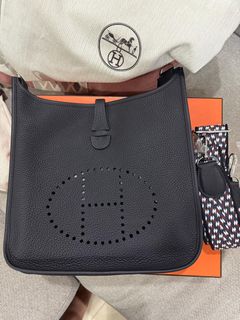 (Category: ) located in . Submitted by cavite_luxe (Listing ID 1356288923, Image 1). Description: .