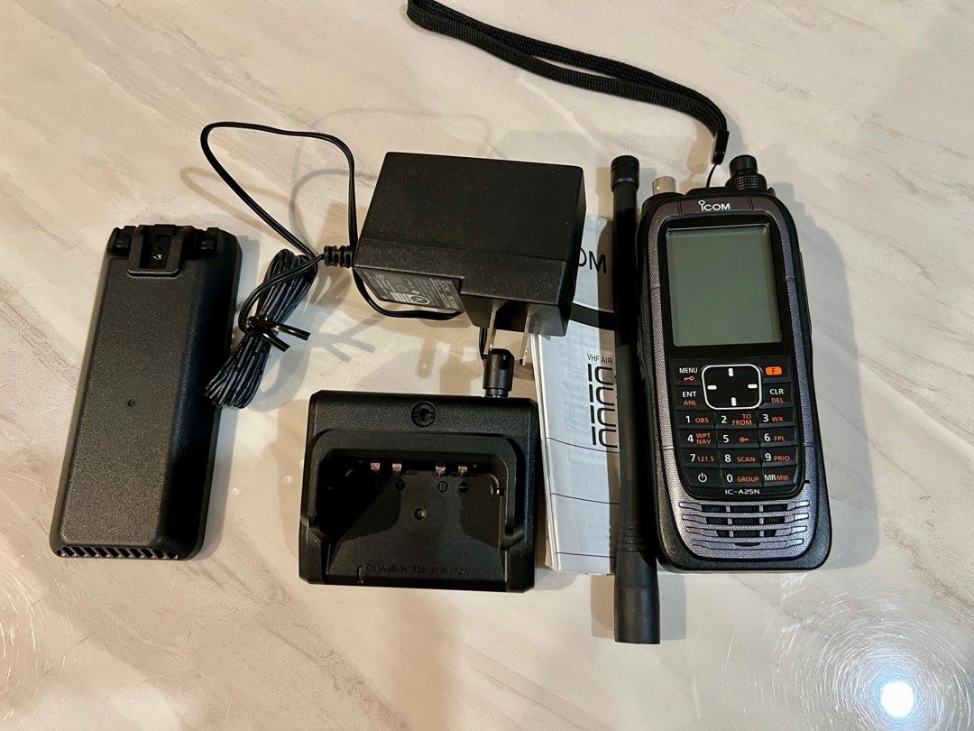 Ic-a25n Icom VHF Airband Handheld Navigation Transceiver GPS Bluetooth ...