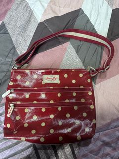 (Category: ) located in . Submitted by shesellpreloved (Listing ID 1356364907, Image 1). Description: .