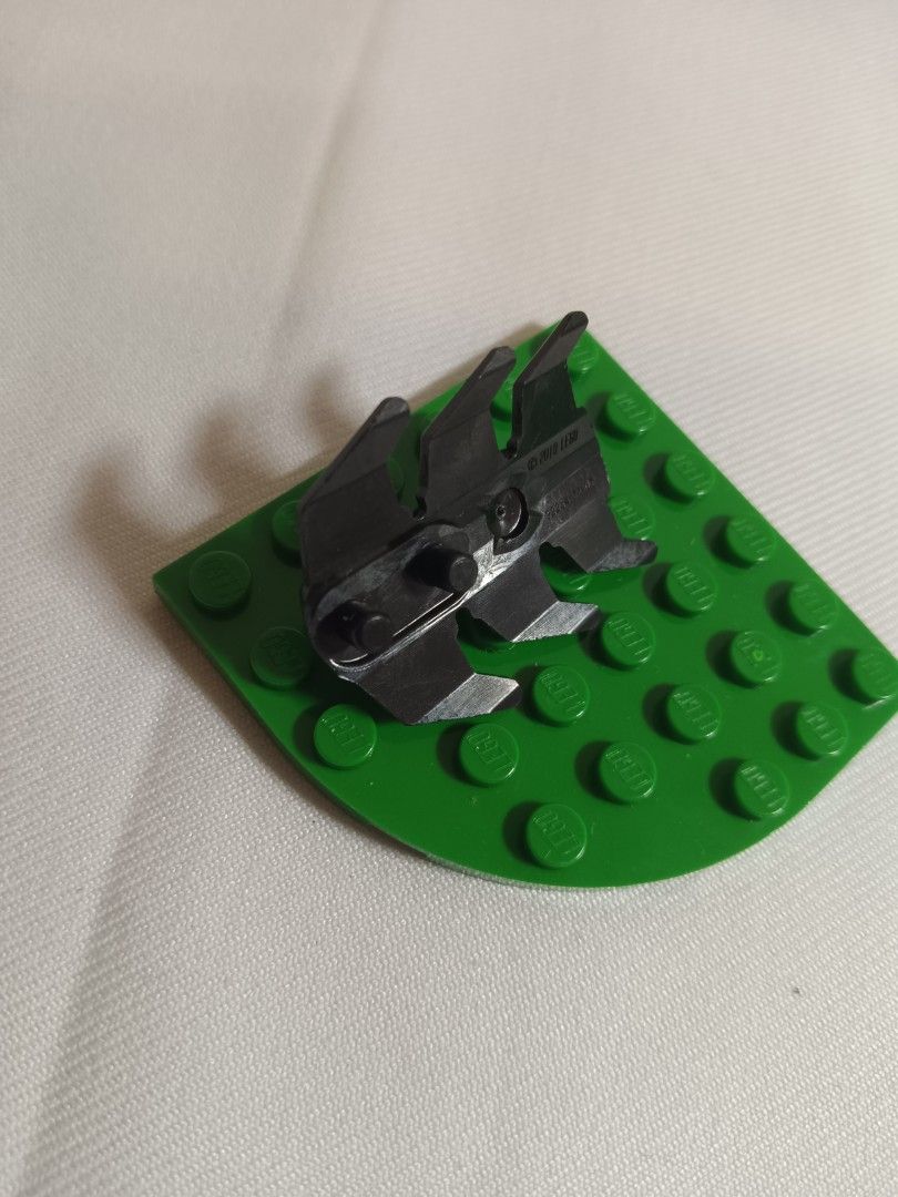 Lego Original Parts camera blaster gun bazooka weapon shield, Hobbies ...