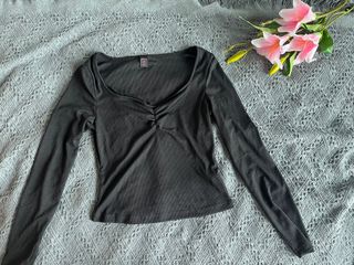 (Category: ) located in . Submitted by 444.thrift (Listing ID 1356290747, Image 1). Description: .