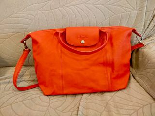 (Category: ) located in . Submitted by jojo2020_preloved (Listing ID 1338499399, Image 1). Description: .
