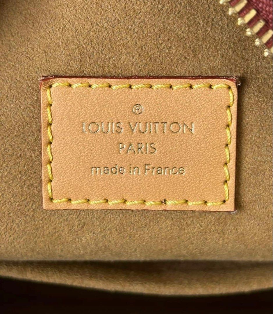 Lv Boite monogram (Category: Luxury Bags & Wallets) located in Quezon City. Submitted by rarebagsfrmjapan (Listing ID 1356285165, Image 3). Description: PERFECT GIFT OR GIVEAWAYS REWARD UR SELF OR LOVE ONES AT LEAST ONCE A YEAR !!! 𝐃𝐈𝐒𝐂𝐋𝐀𝐈𝐌𝐄𝐑: we are 𝐧𝐨𝐭 𝐚𝐬𝐬𝐨𝐜𝐢𝐚𝐭𝐞𝐝 𝐰𝐢𝐭𝐡 𝐭𝐡𝐞 𝐛𝐫𝐚𝐧𝐝𝐬 𝐭𝐡𝐚𝐭 𝐚𝐫𝐞 𝐥𝐢𝐧𝐤𝐞𝐝 𝐚𝐧𝐝 𝐬𝐭𝐚𝐭𝐞𝐝 𝐢𝐧 𝐭𝐡𝐢𝐬 𝐩𝐨𝐬𝐭. 𝐀𝐥𝐥 𝐫𝐢𝐠𝐡𝐭𝐬 𝐚𝐫𝐞 𝐫𝐞𝐬𝐞𝐫𝐯𝐞𝐝 𝐭𝐨 𝐢𝐭𝐬 𝐨�