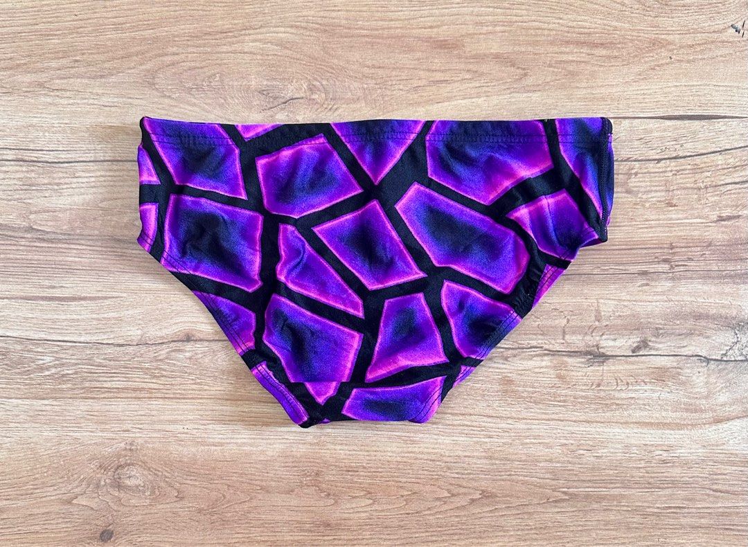 (M) Speedo Trunks (Category: Swim Trunks & Board Shorts) located in Marilao. Submitted by mermaidswimwear (Listing ID 1356281886, Image 2). Description: Medium With drawstrings Plus sf.