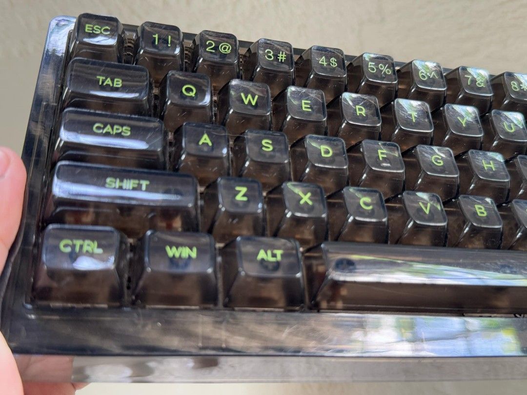 MAGIC-REFINER MK31 Mechanical Keyboard (Category: Computer Keyboard) located in Manila. Submitted by simpletreasuretroveph (Listing ID 1356330405, Image 3). Description: ⌨️ MAGIC-REFINER MK31 ⌨️ ✅ 60% Wired Hot Swappable Mechanical ✅ Keyboard with Transparent Keycaps ✅ Compact 66 Keys Chroma RGB Backlit ✅ Ergonomic Custom Gaming Keyboard ✅ Knob Control for PC/MAC ✅ RFS: mechanical keyboard upgrade 📍 Pickup/Shipping Available (Taguig/QC) 💬 DM fo