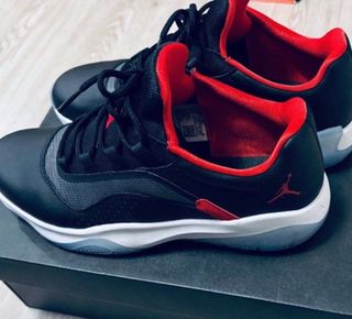 Nike Air Max flash sale $300 basketball shoes ♥️♥️♥️ Authentic new Nike sneakers Jordan us 8.5 men's Nike Air Max62939560876161110