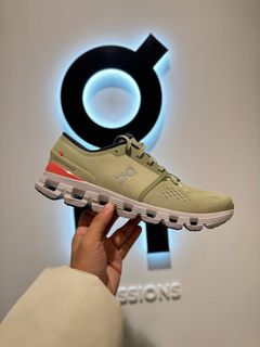 (Category: ) located in . Submitted by solefindsphilippines (Listing ID 1356390357, Image 1). Description: .