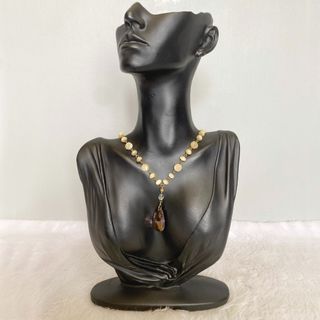 (Category: ) located in . Submitted by posh_avenue888 (Listing ID 1356297961, Image 1). Description: .
