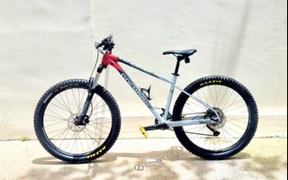 (Category: ) located in . Submitted by cycledome (Listing ID 1356361002, Image 1). Description: .
