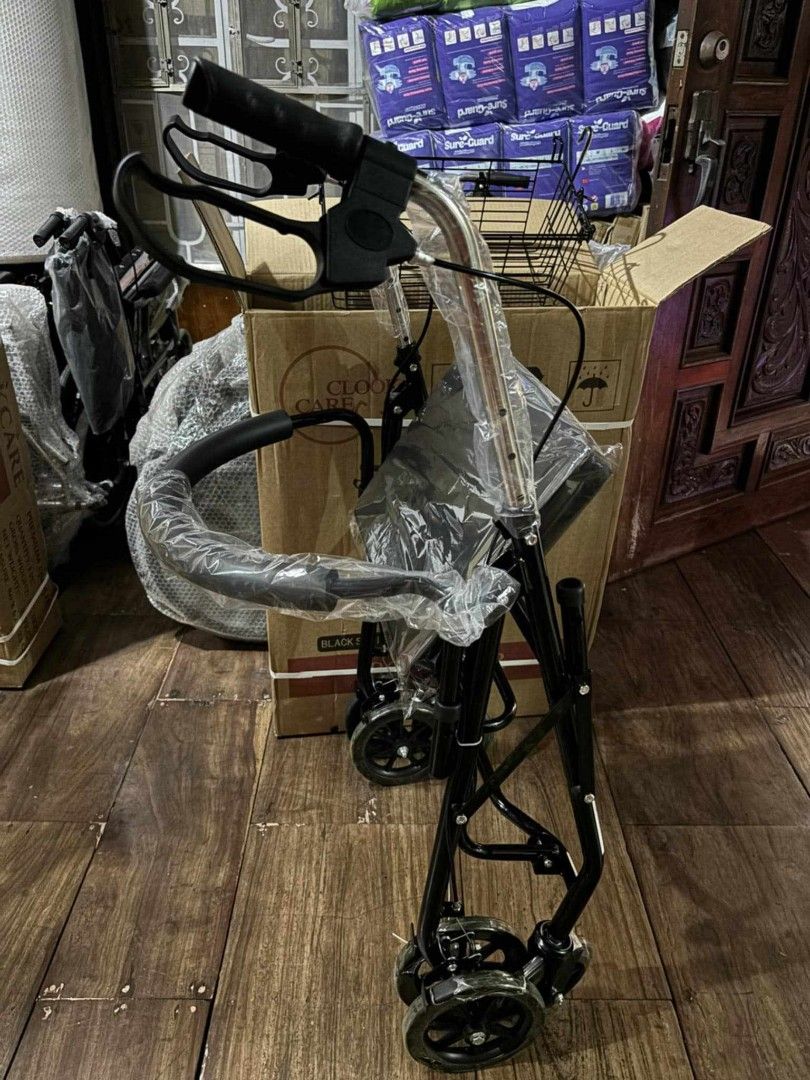 ROLLATOR BLACk (Category: Braces, Support & Protection) located in Quezon City. Submitted by jesselee14kpop (Listing ID 1356430658, Image 1). Description: brandnew affordable onhand negotiable good quality and condition open for pick up and delivery high quality we also sell many medical supplies call me 09268225723 cod,gcash,bank transfer.