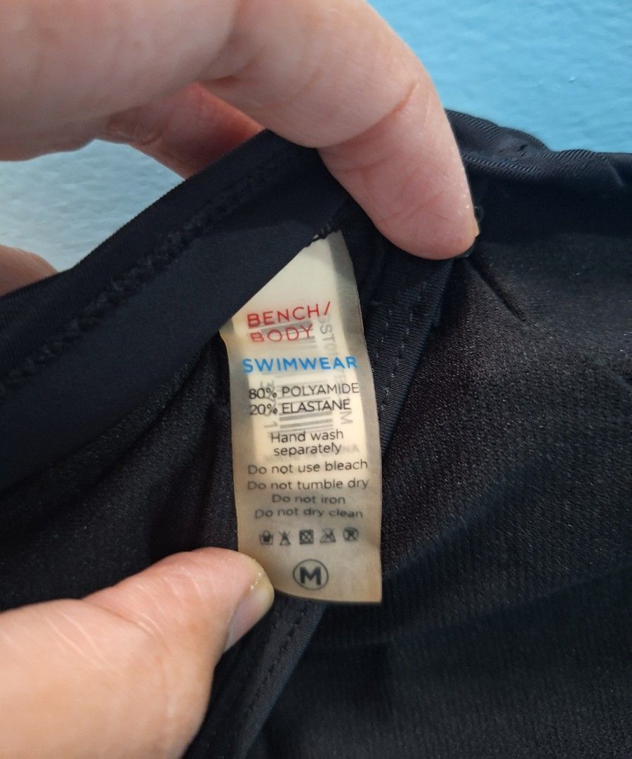 (M) Sexy Back Onepiece Swimsuit (Category: Bikinis & Swimsuits) located in La Trinidad. Submitted by styled.traded (Listing ID 1356388473, Image 3). Description: Used once only Very good condition With pads Medium to Semi-L.