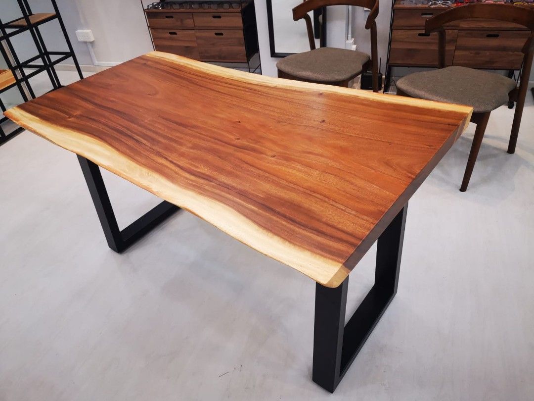 Solid Wood Dining Table (Category: Tables & Sets) located in Singapore. Submitted by fredelaine (Listing ID 1356360816, Image 2). Description: solid wood dining table, size: 140cm *84cm, original price $800. used few months only. ** self collection from Far East Plaze..