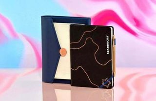 Starbucks 2025 Planner
