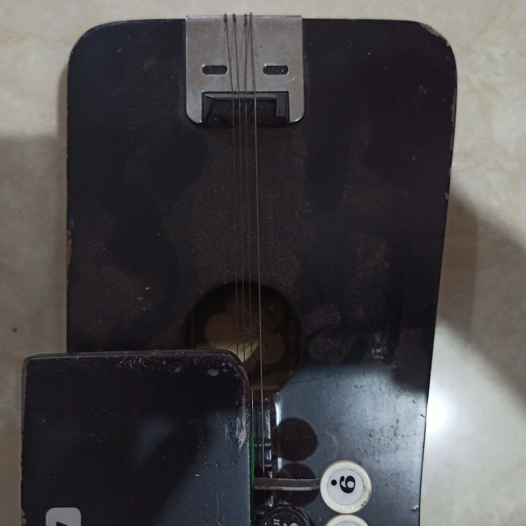 Suzuki Harp from Japan For 700 (Category: Musical Instruments) located in Calamba. Submitted by chebvintagedepot (Listing ID 1356263629, Image 2). Description: C213 v-1 Suzuki Harp from Japan For 700 4 string With chip Without case With scratches Size: 27½ inches x 5½ inches Item is in Good condition Thank you for supporting sustainable shopping with us! 🌱 We add new vintage treasures every Monday to Friday, so don’t forget to follow our store f