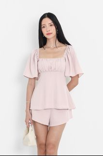 (Category: ) located in . Submitted by helloshopaholics (Listing ID 1356407765, Image 1). Description: .