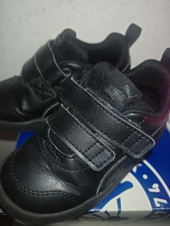 (Category: ) located in . Submitted by imsneakerfan (Listing ID 1356269331, Image 1). Description: .
