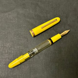 （分類：）位於 。 由 fsafc 提交（商品編號 1356396611，圖片 1）。簡介： 。