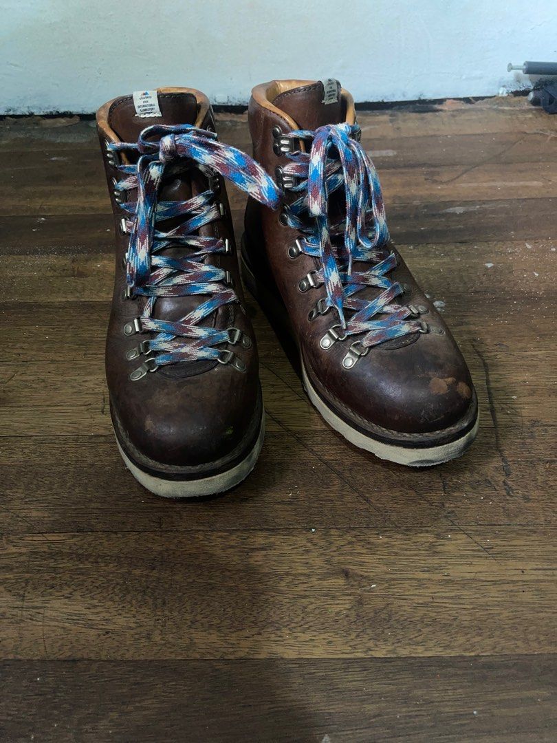 Visvim leather boots (Category: Boots) located in Caloocan City. Submitted by pg_lang (Listing ID 1356244087, Image 1). Description: .