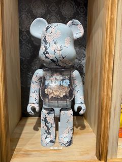 EIFFEL TOWER BE@RBRICK SAKURA Ver. 1000％ MEDICOM TOY - EIFFEL TOWER BE@RBRICK SAKURA Ver. 1000％