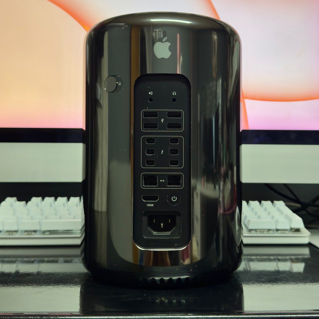 APPLE MAC PRO Late 2013 (Category: Desktops) located in Cavite. Submitted by judithcruzgamboa (Listing ID 1356608031, Image 1). Description: RFS: Rarely Used and will upgrade to Apple Studio In good condition Optional Cinema Display or Thunderbolt Display; see on my other listing for details Hardware Overview: Model Name: Mac Pro Model Identifier: MacPro6,1 Processor Name: Quad-Core Intel Xeon E5 Processor Speed: 3.7 GHz Number of Processors: 1 T