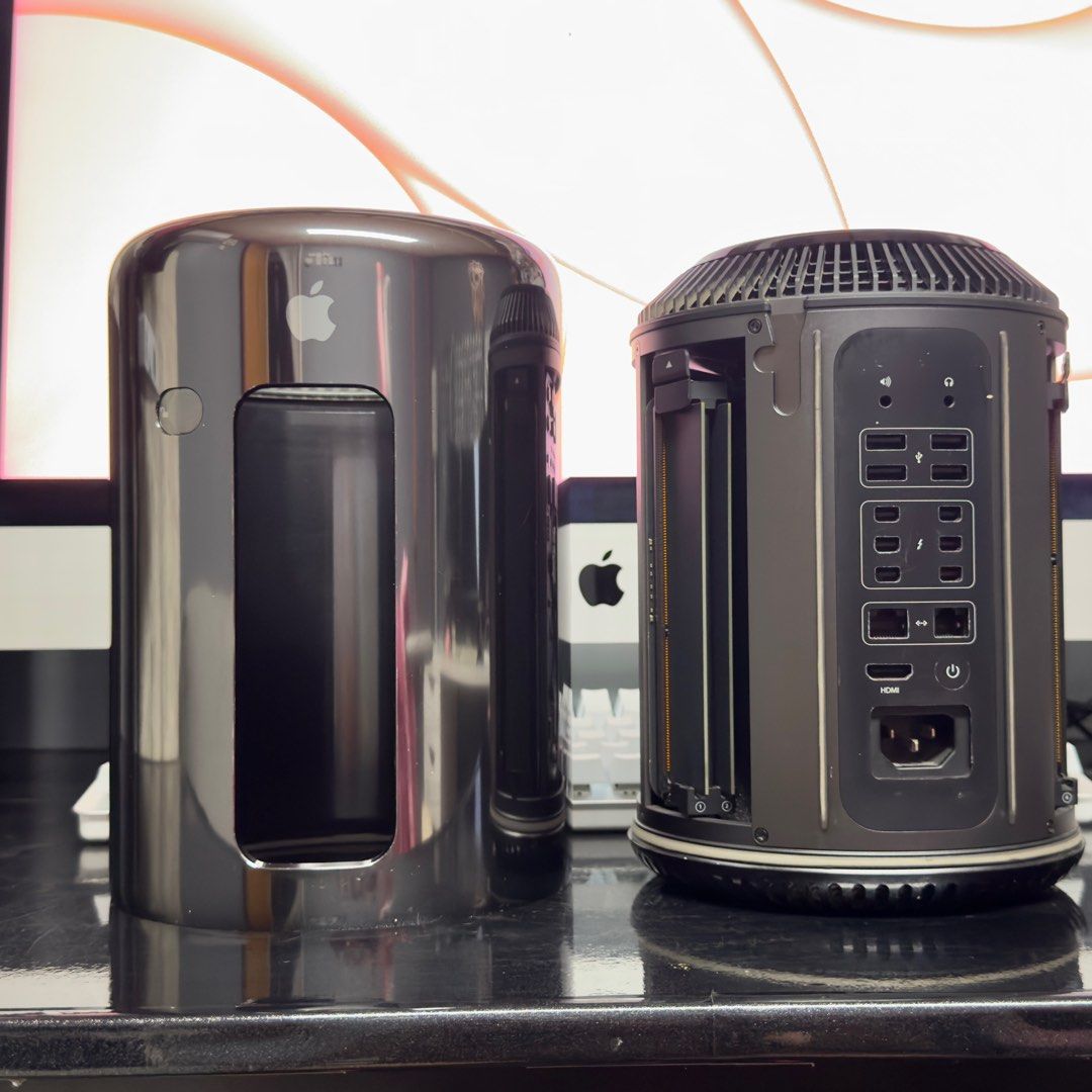 APPLE MAC PRO Late 2013 (Category: Desktops) located in Cavite. Submitted by judithcruzgamboa (Listing ID 1356608031, Image 2). Description: RFS: Rarely Used and will upgrade to Apple Studio In good condition Optional Cinema Display or Thunderbolt Display; see on my other listing for details Hardware Overview: Model Name: Mac Pro Model Identifier: MacPro6,1 Processor Name: Quad-Core Intel Xeon E5 Processor Speed: 3.7 GHz Number of Processors: 1 T