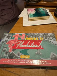 （分類：）位於 。 由 mavissslht 提交（商品編號 1356516482，圖片 1）。簡介： 。